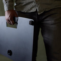 Gravity LTS T 02 W - Universell laptopstativ med justerbara hållstift och stålfot