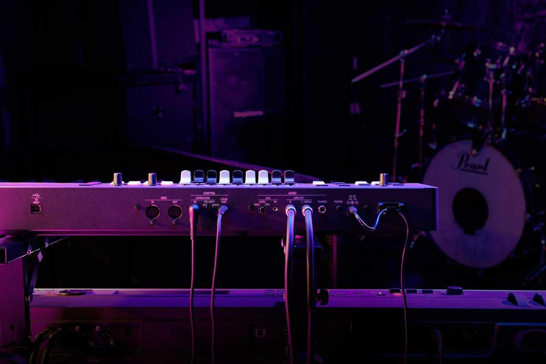 Hammond M-solo orgel ( Burgundy )