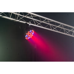Ibiza XL RGBW+UV PAR-lampa (16x6 + 4x30W)
