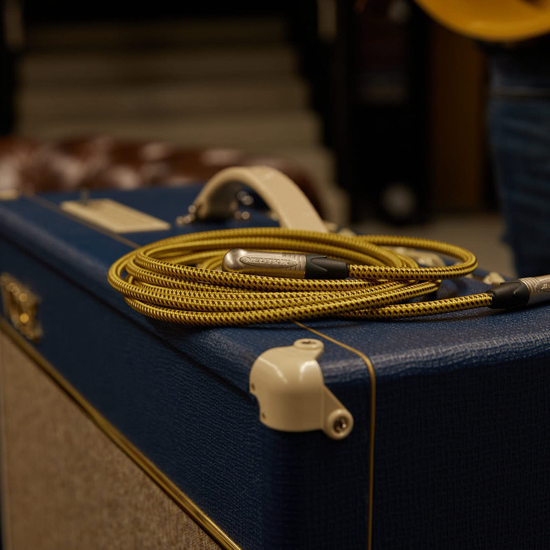 Adam Hall Cables 5 STAR IRP 0300 VINTAGE - Instrumentkabel | Vintage Neutrik® vinklad jack TS x jack TS | 3 m