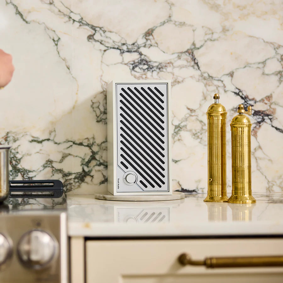 Tivoli Audio Model Two Digital Bluetooth högtalare (vit/silver)