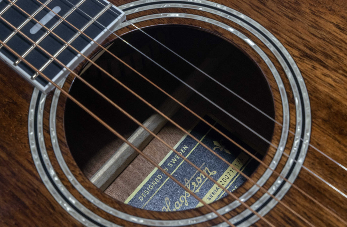 Hagstrom Mora Dreadnaught CE Western gitarr (mahogny)