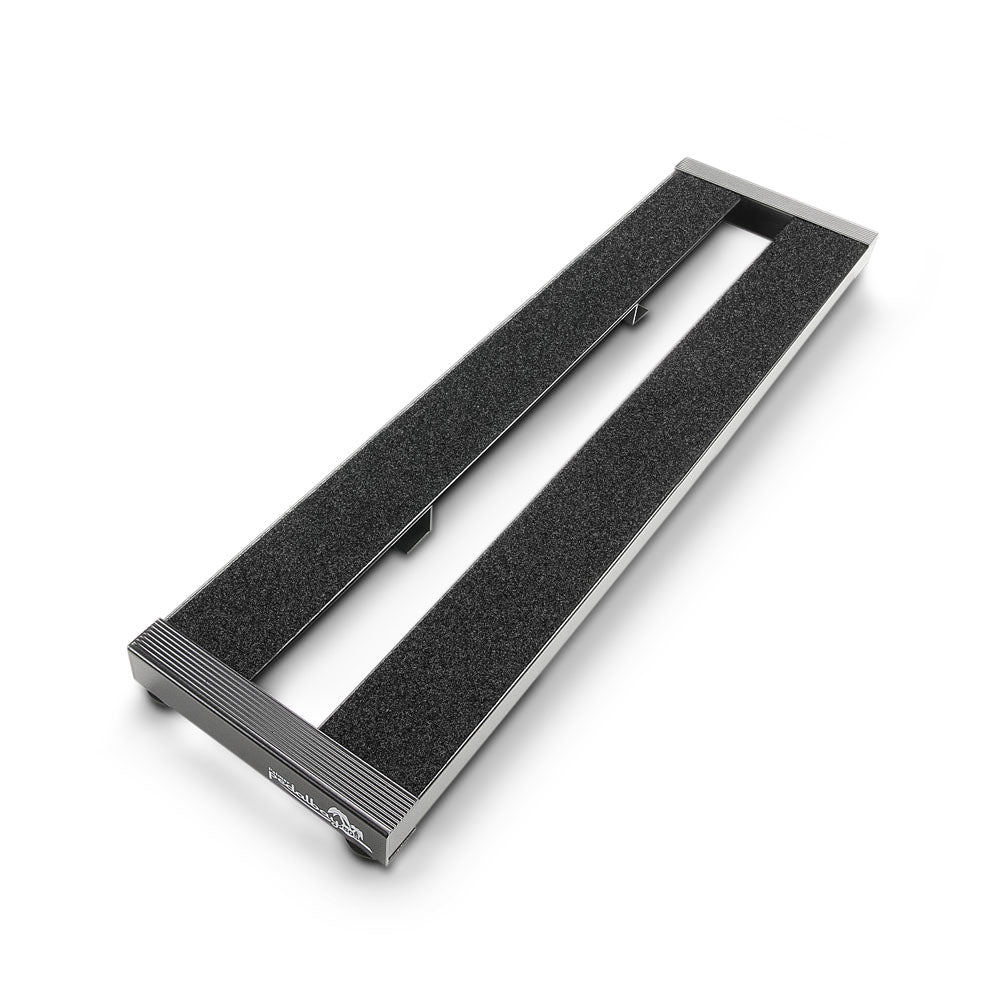 Palmer PEDALBAY® 50 S - Lätt, kompakt pedalboard med skyddande softcase, 50 cm