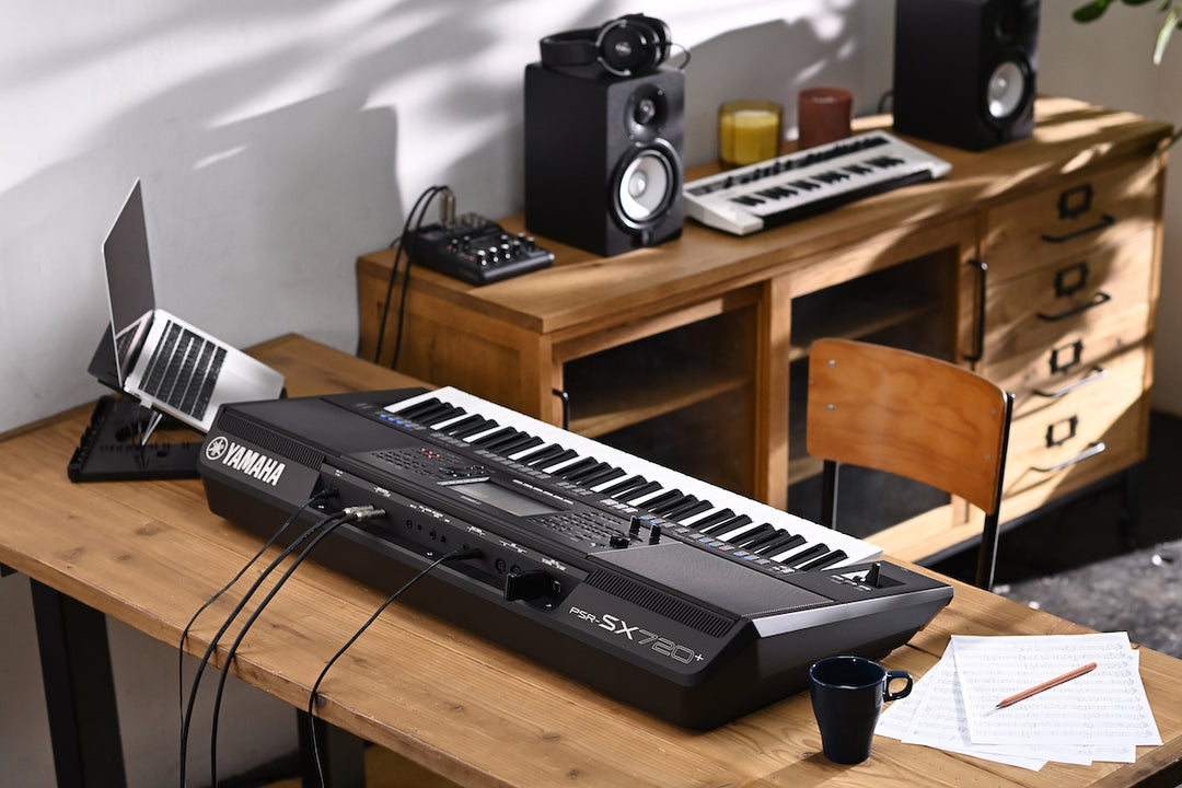 Yamaha PSR-SX720+