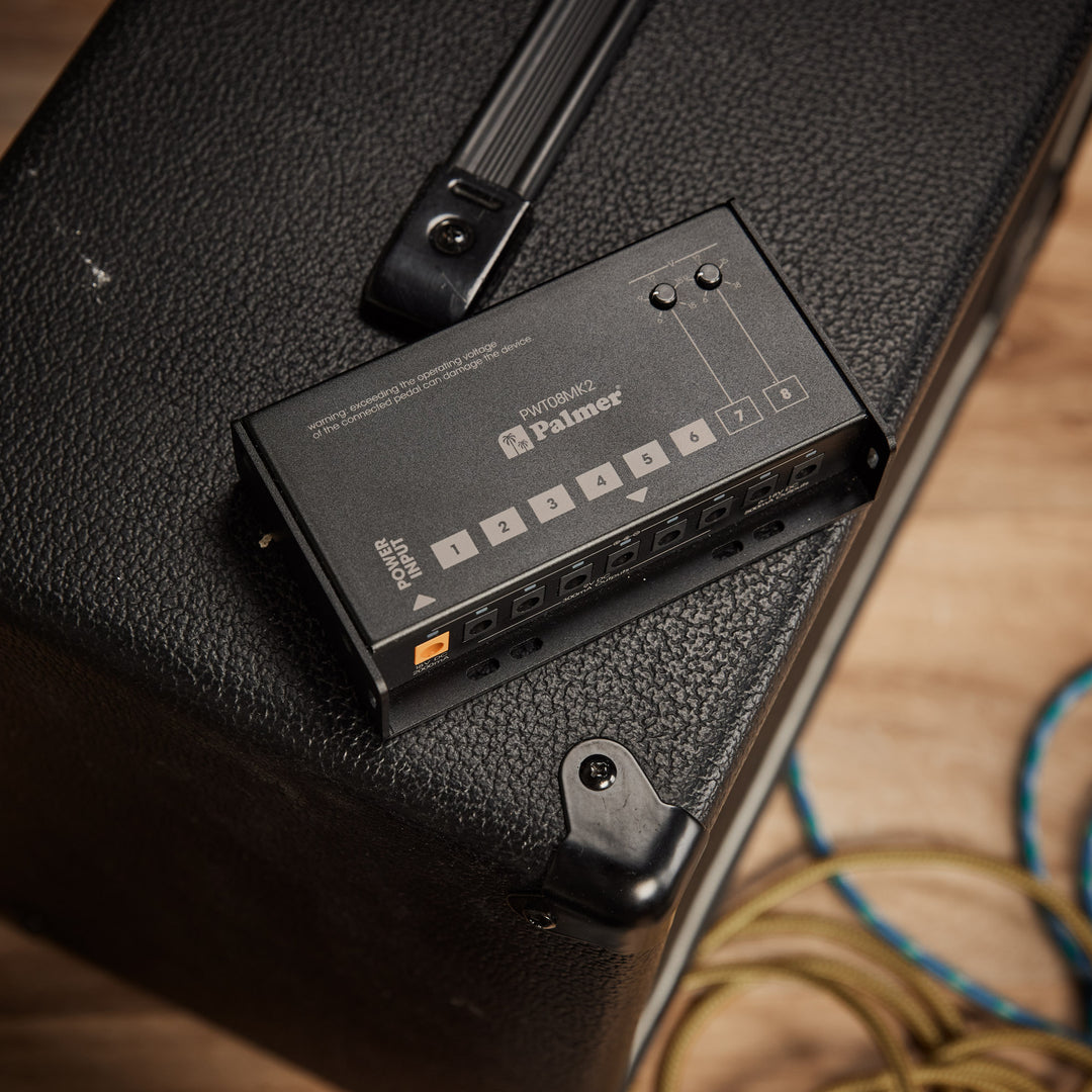 Palmer PWT 08 MK2 - Universellt pedalboard-nätaggregat med 8 utgångar