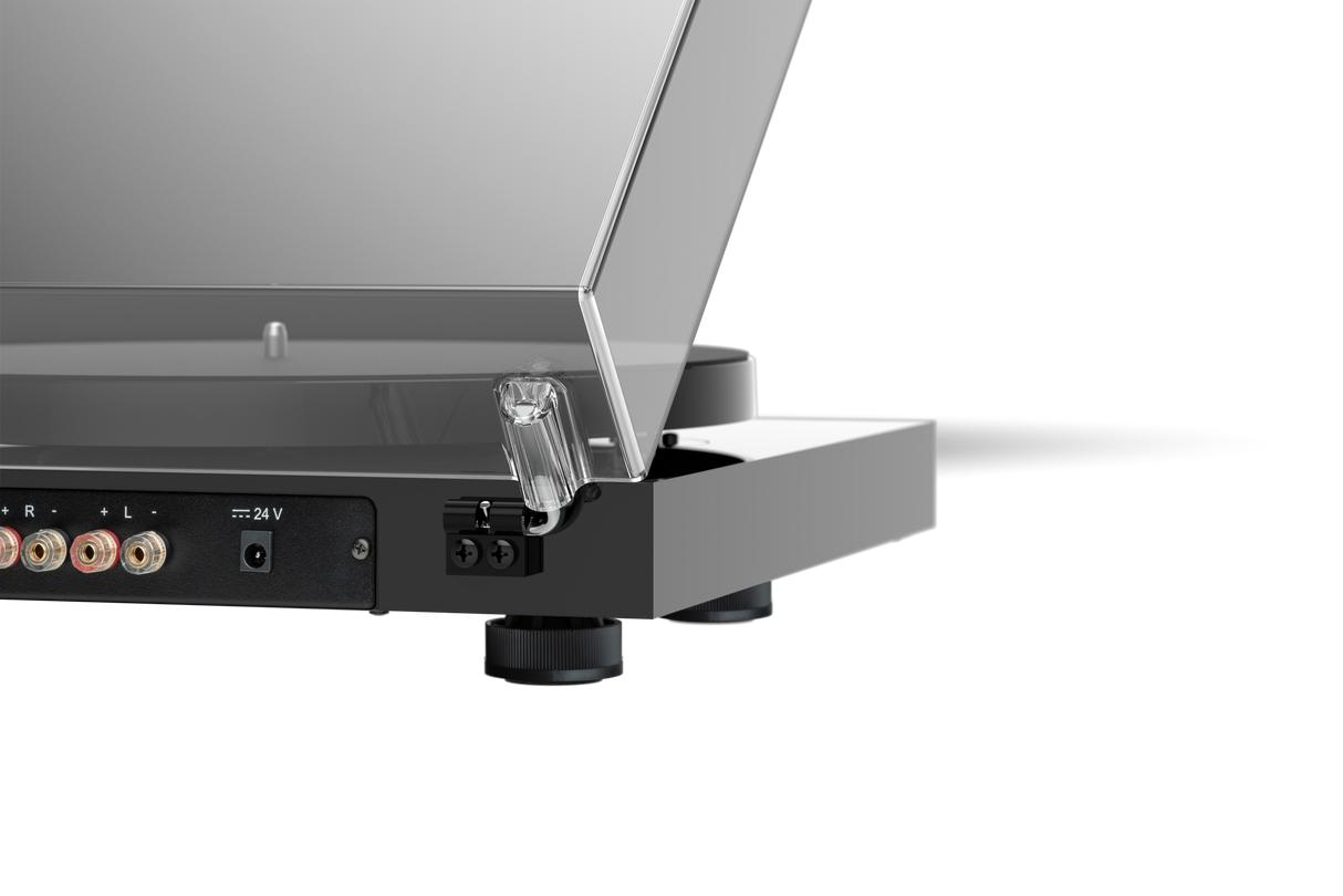 Pro-Ject Jukebox E1 OM5e Piano skivspelare (svart)