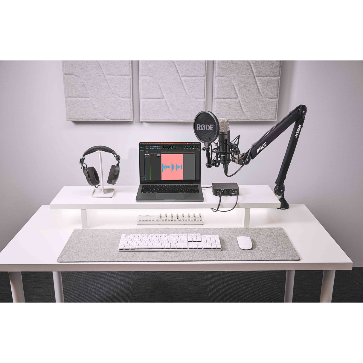 RØDE NT1 Signature Series Studio Mikrofon (svart)