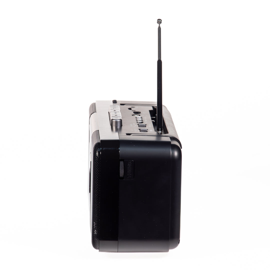 Studio 57 - Kassettspelare med FM & Bluetooth, Svart + Kassettband