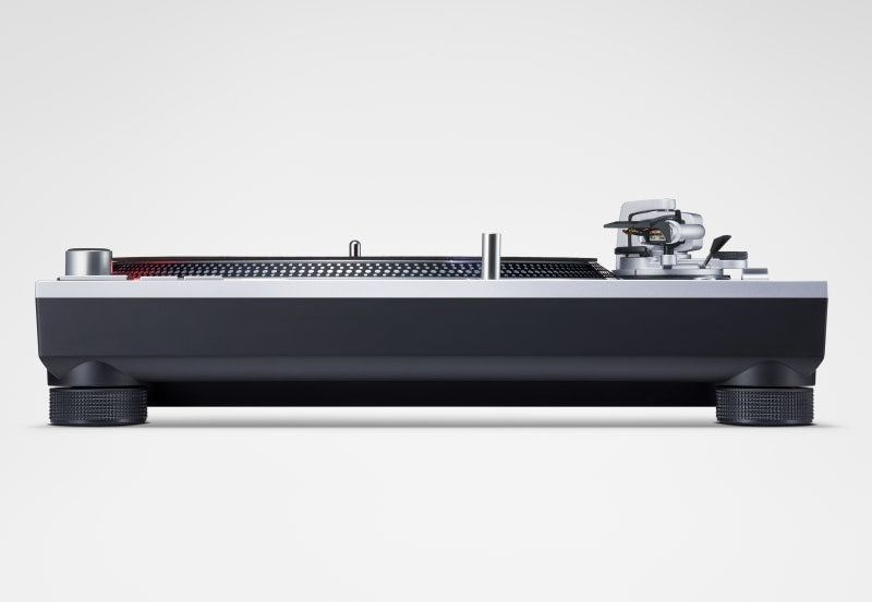 Technics SL-1200 MK7 skivspelare (silver)