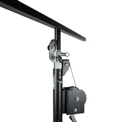 Adam Hall SWU 400 T Ljusstativ med Wind-Up