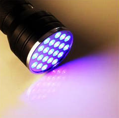 UV-ficklampa med 21 lysdioder