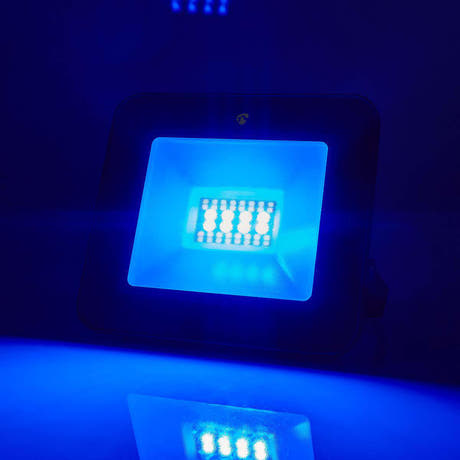 SmartLife White & RGB-projektor (20W)