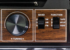 Studio 57 - Kassettspelare med FM & Bluetooth, Svart