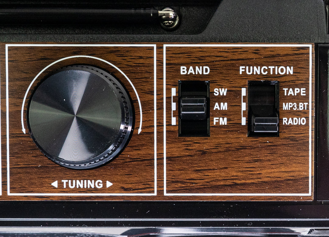 Studio 57 - Kassettspelare med FM & Bluetooth, Svart