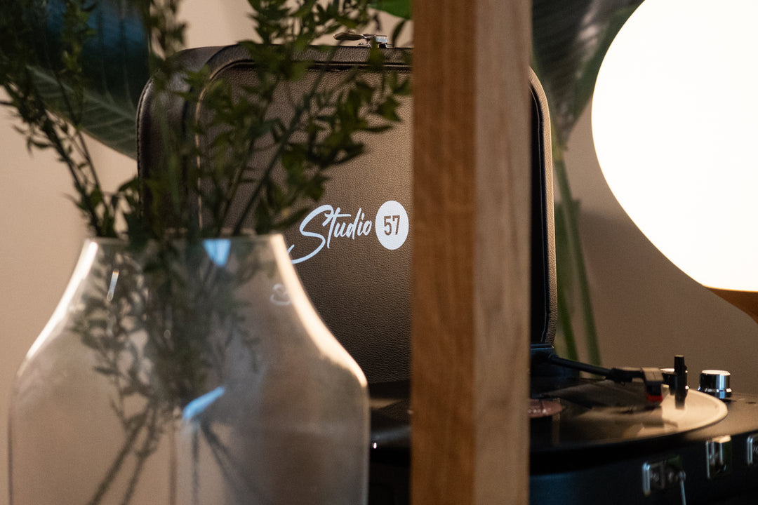 Studio 57 Mellow Skivspelare (Svart) Paket