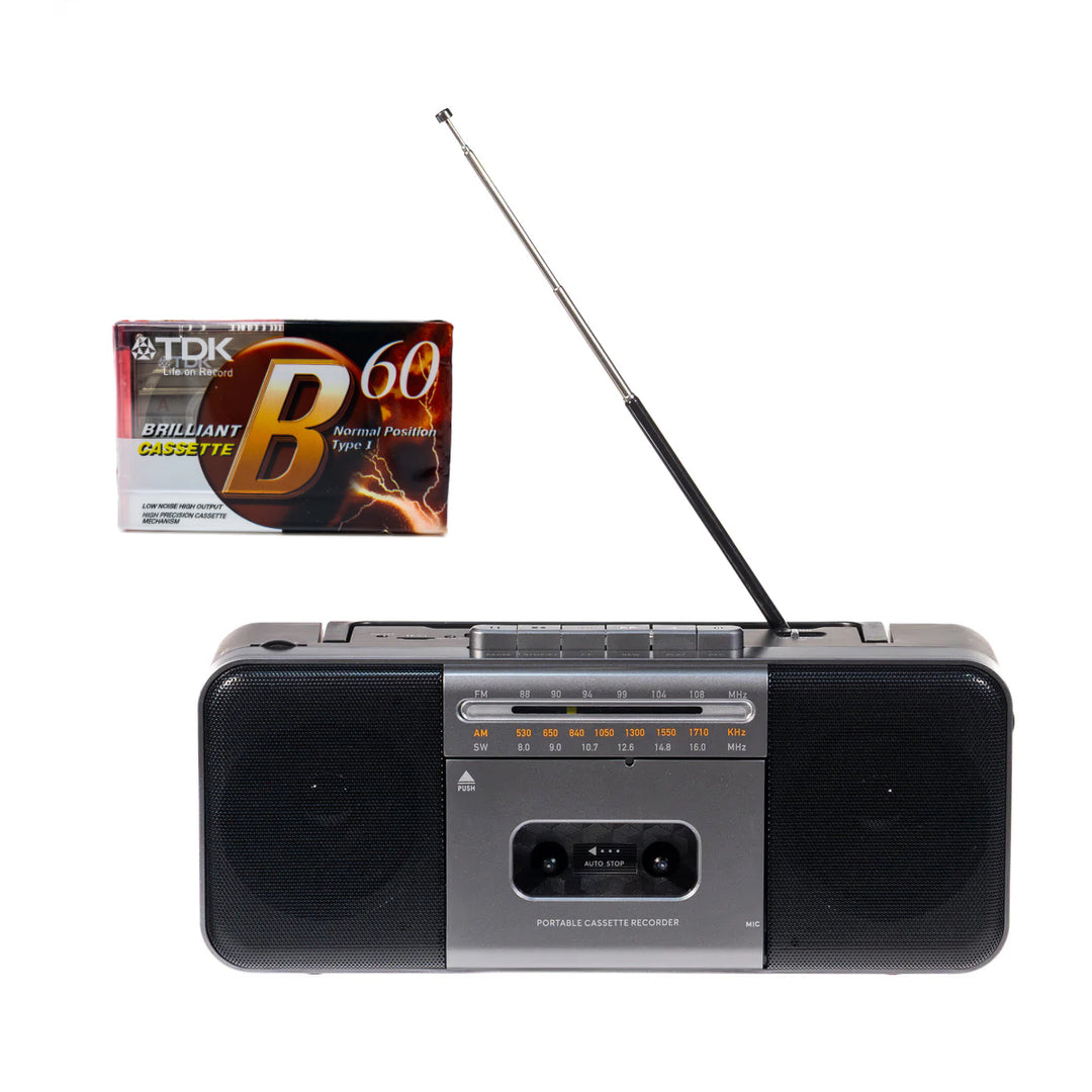 Studio 57 - Kassettspelare med FM & Bluetooth, Grå + Kassettband