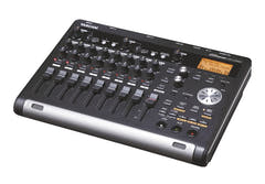 Tascam DP-03SD Digital 8-spårsrecorder inkl. 4GB SD-kort