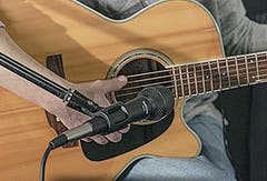 Tascam TM-82 Dynamisk vokal- och instrumentmikrofon