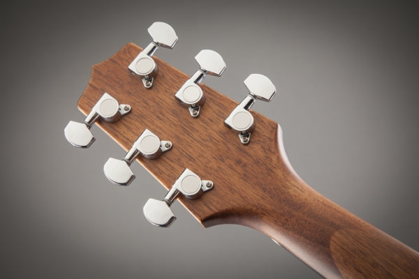 Takamine GN20CE-NS Western gitarr (naturlig)