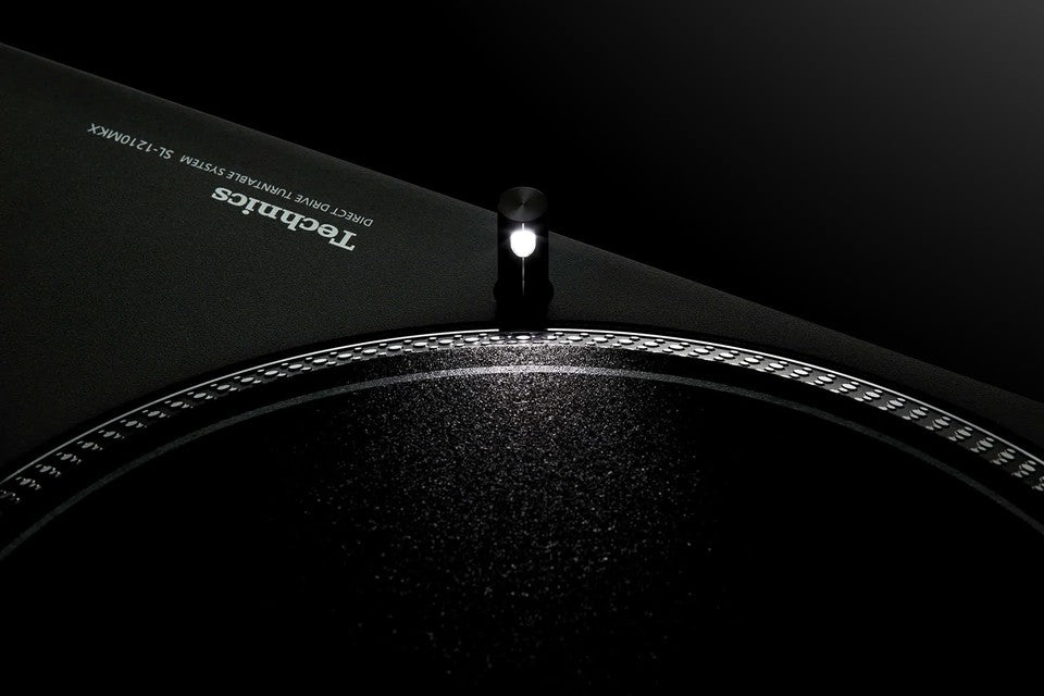 Technics SL-1210 MK7 skivspelare (svart)