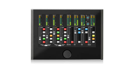 iCon Touch 8 USB-ljudkort med pekskärm, 12 in och 12 ut