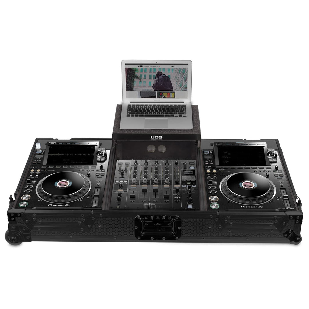 UDG Ultimate Flight Case Set Pioneer CDJ-3000/900NXS2 Svart Plus (L&W)