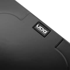UDG Ultimate NI Traktor Kontrol S4 MK3 Utrustnings cover Svart