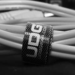 UDG Ultimate audio Kabel set RCA Rak-RCA Vinklad Vit 3m