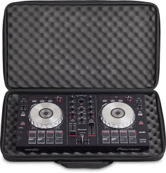 UDG Creator Control Hardcase L Black MK2