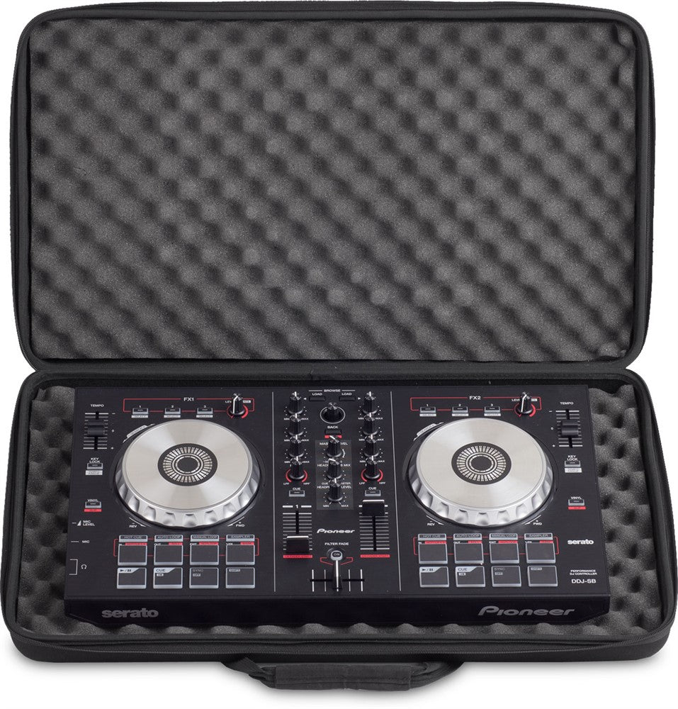 UDG Creator Control Hardcase L Black MK2