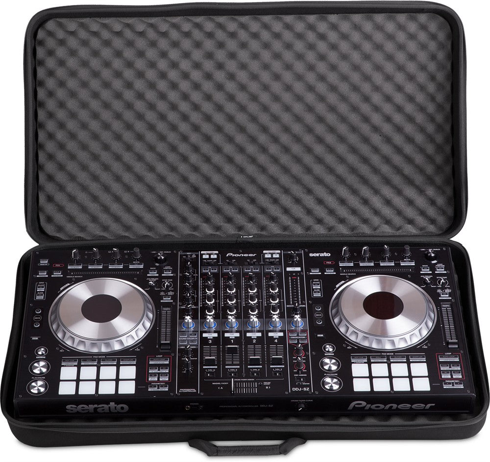 UDG Creator Control Hård väska 2XL Black MK2