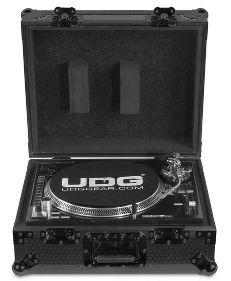 UDG Ultimate Flight Case Multi Skivspelare Svart MK2
