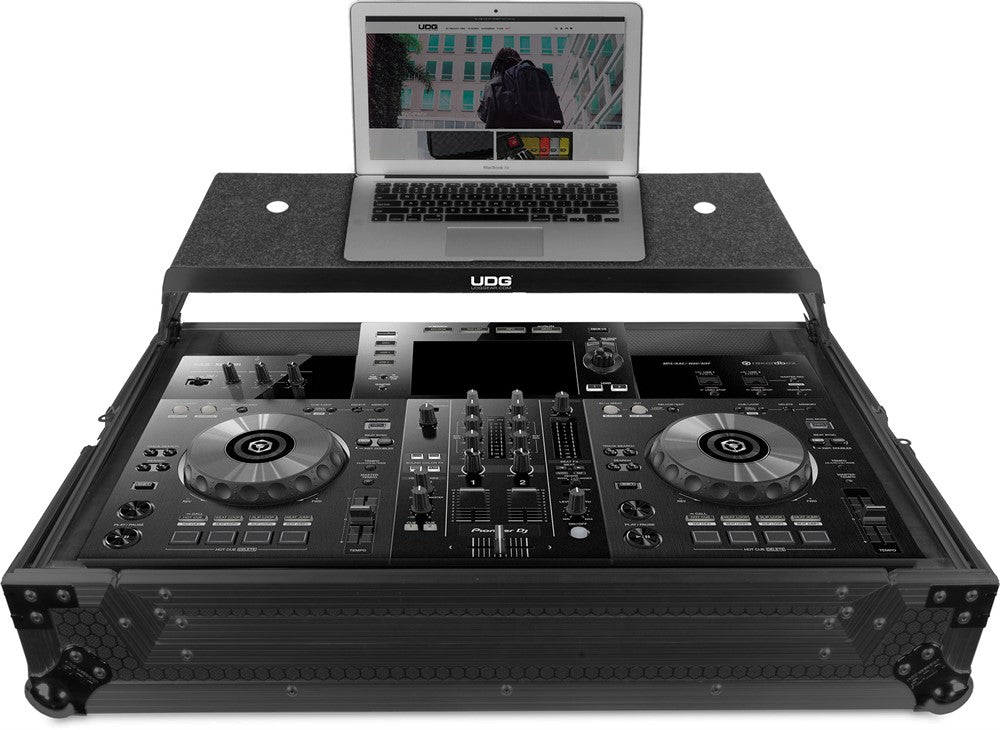 UDG Ultimate Flight Case Pioneer XDJ-RR Svart Plus (L&W)