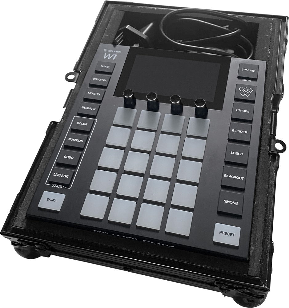 UDG Ultimate Flight Case Wolfmix W1 MK3 Svart