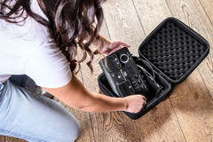 UDG Creator Sheeran Looper + Hardcase Svart