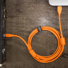 UDG Ultimate audio Kabel USB 2.0 A-B Orange Rak 3m
