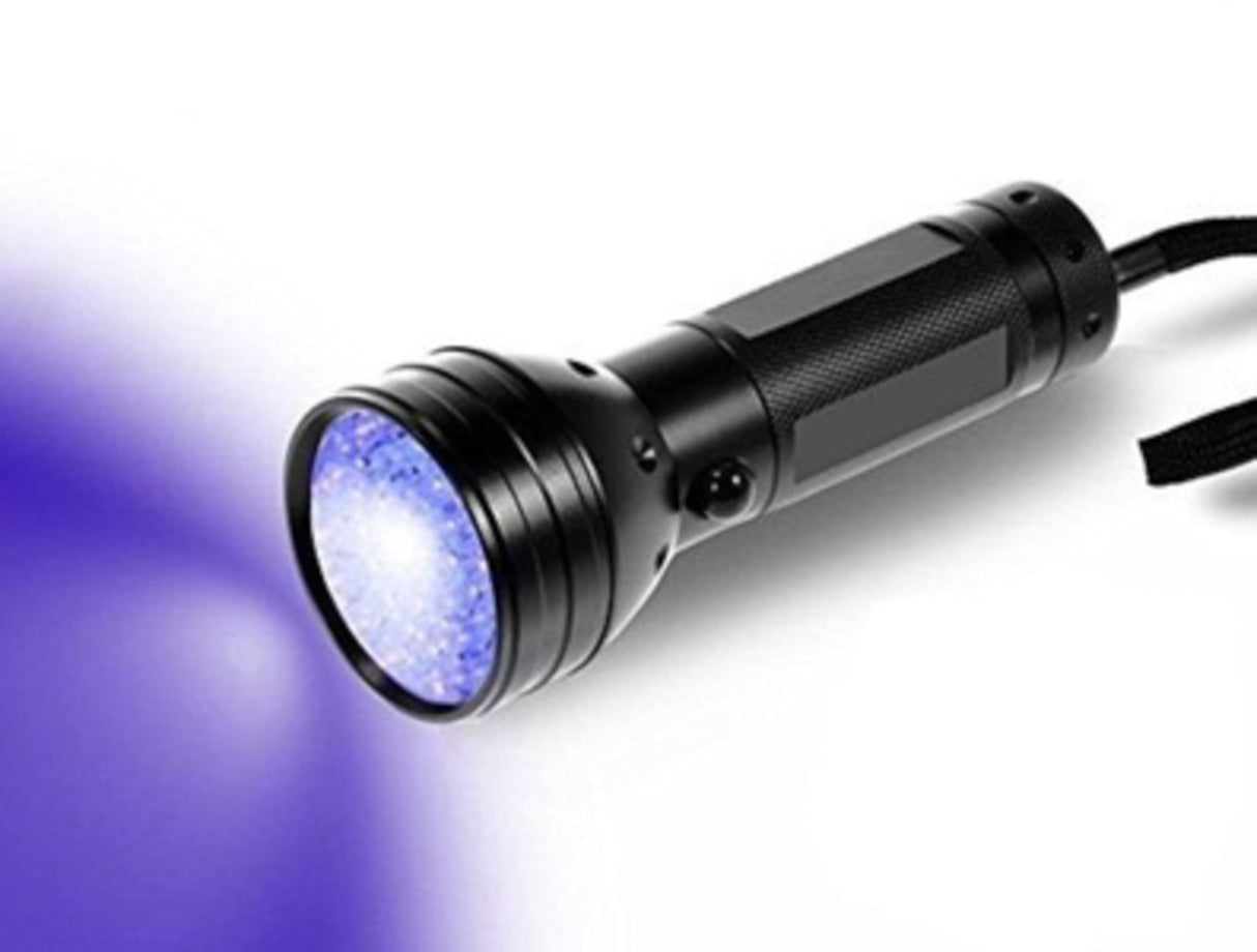 UV-ficklampa med 51 lysdioder
