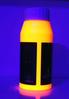 UV-färg (750 ml)