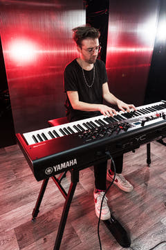 Yamaha YC88 Digital Stage Keyboard (naturligt Wood )