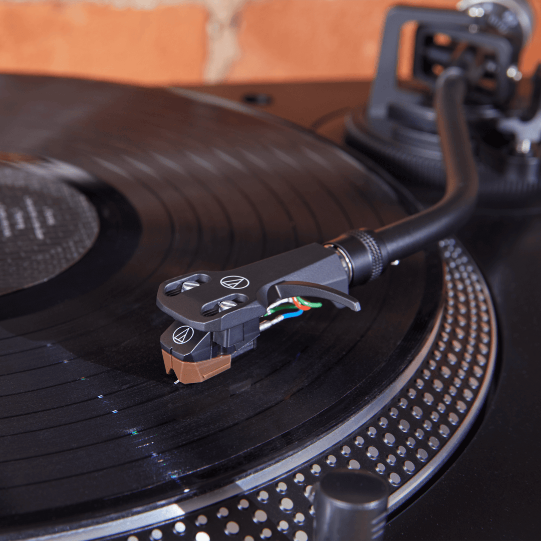 Audio-Technica AT-VM95SH/H VM95 Headshell med nål