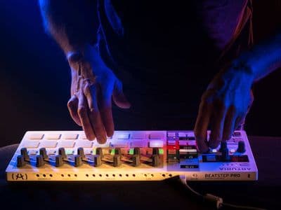 Arturia Beatstep PRO MIDI Controller