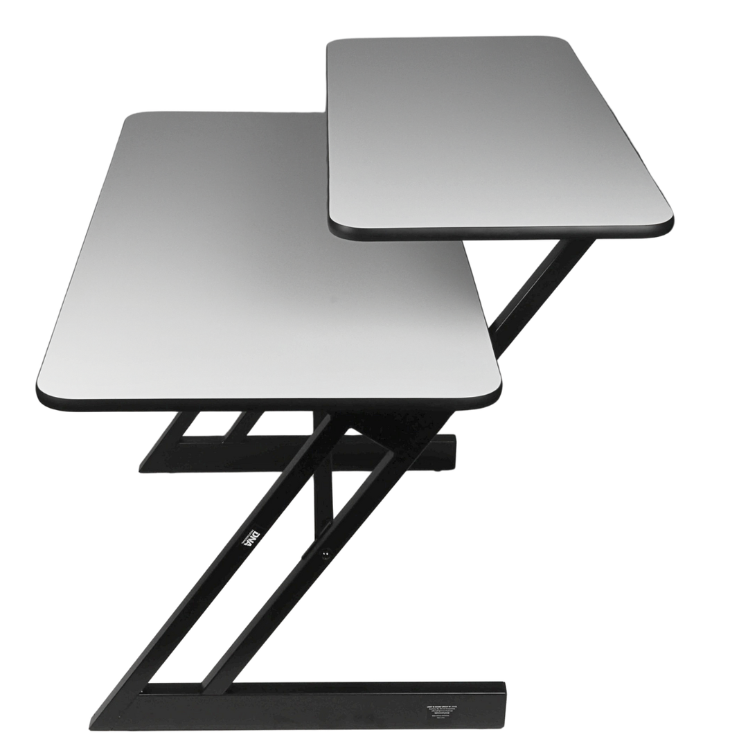Skrivbord med hyllor och utdrag för keyboard (120 cm)