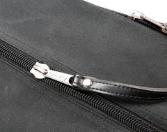 Gravity Bag för 2 st. Högtalaren står
