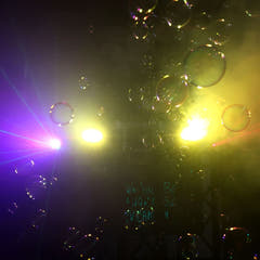 Light4Me GIG SET 2 Festpakke – Rökmaskin, Boblemaskin & 4-i-1 Ljuseffekt