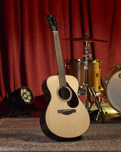 Yamaha FG9 RX Western-gitarr (Natur)
