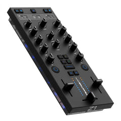 Native Instruments Traktor Z1 MK2 DJ-mixer­kontroller och ljudinterface